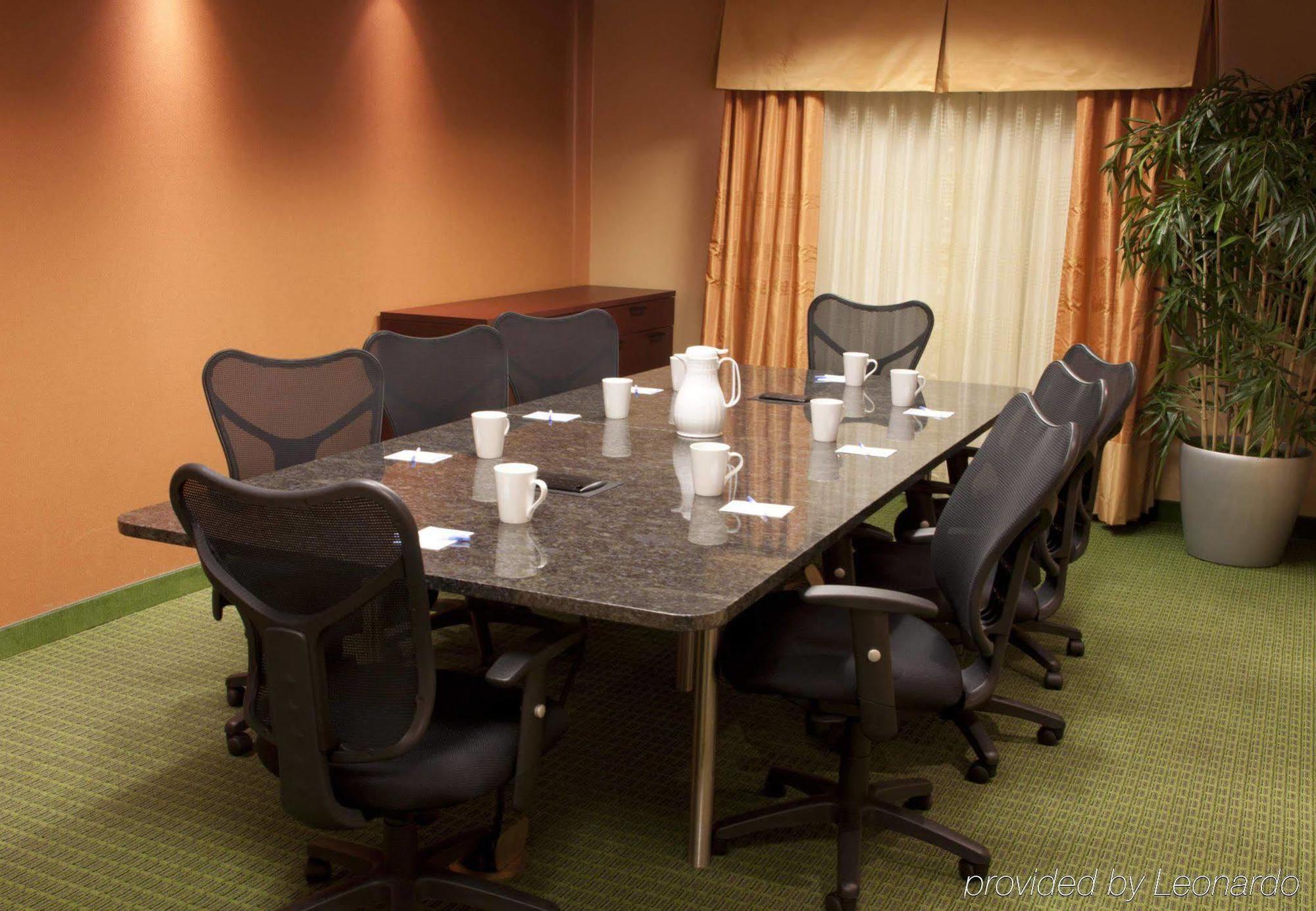 Fairfield Inn & Suites By Marriott Texarkana Bisnis foto